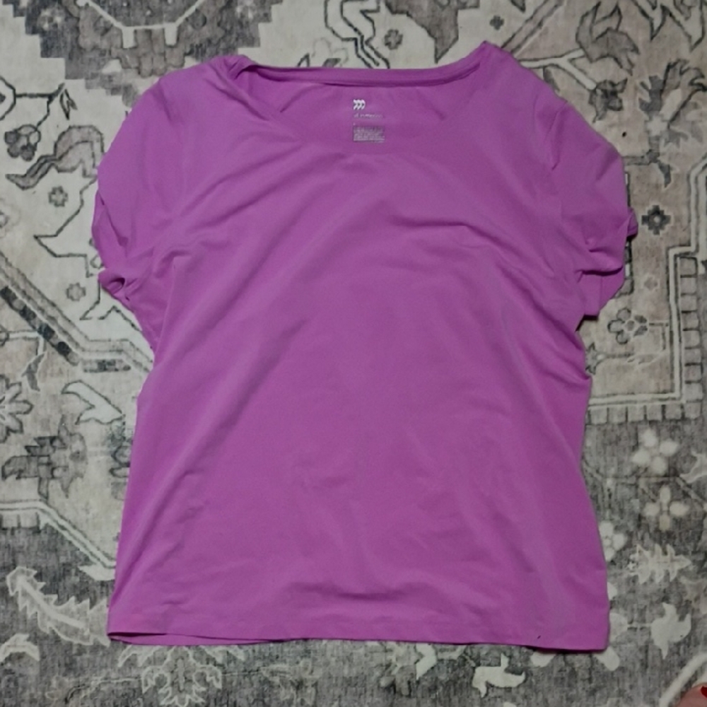 All in Motion Lavender Short Sleeve Tee
